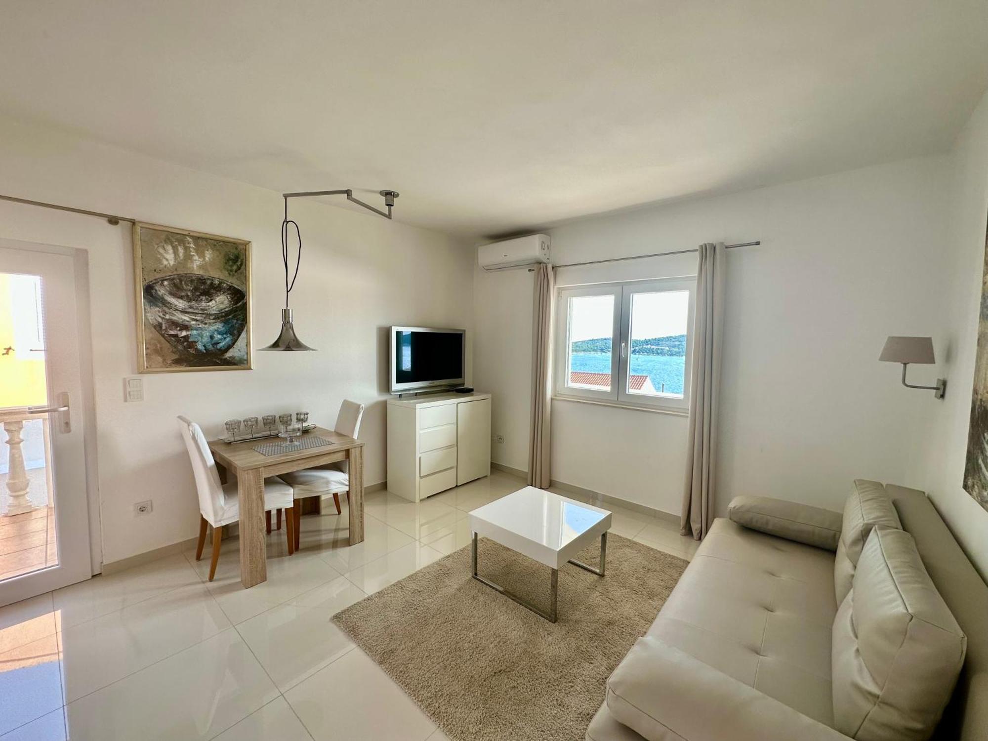 Villa Perla Тисно Екстер'єр фото