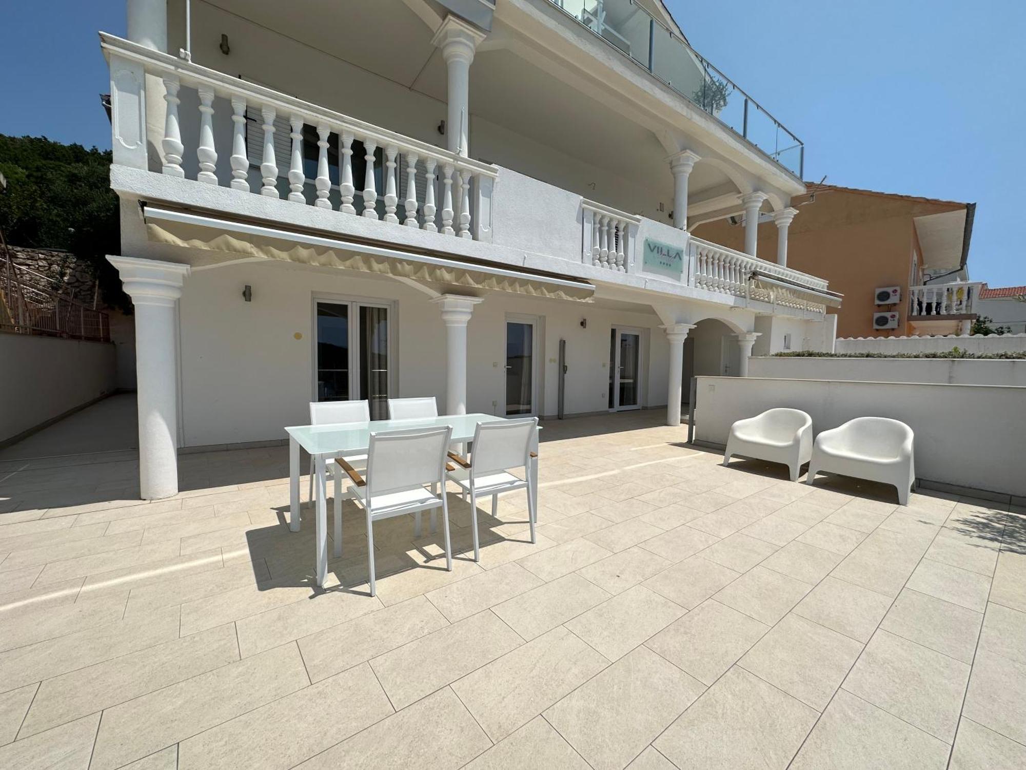 Villa Perla Тисно Екстер'єр фото